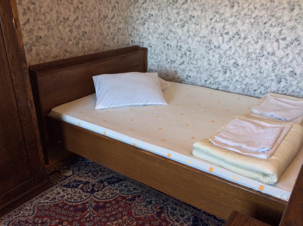National Hotel Ruse Habitación foto