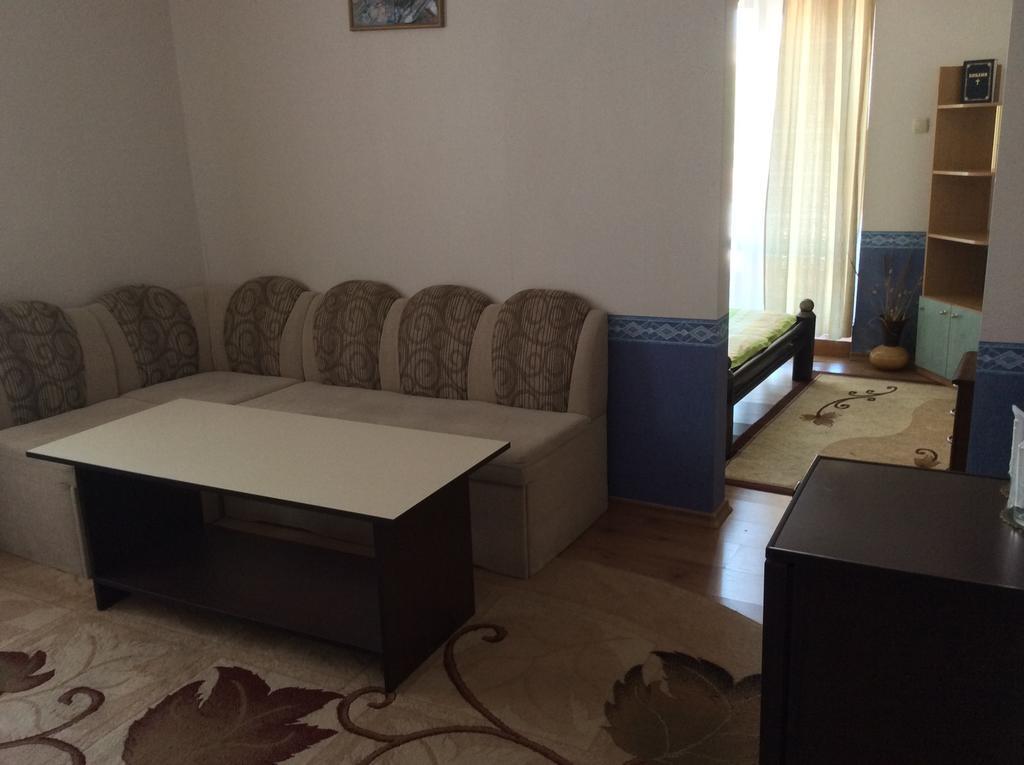 National Hotel Ruse Habitación foto
